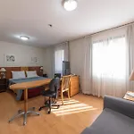 Charmoso Apartamento Em Moema