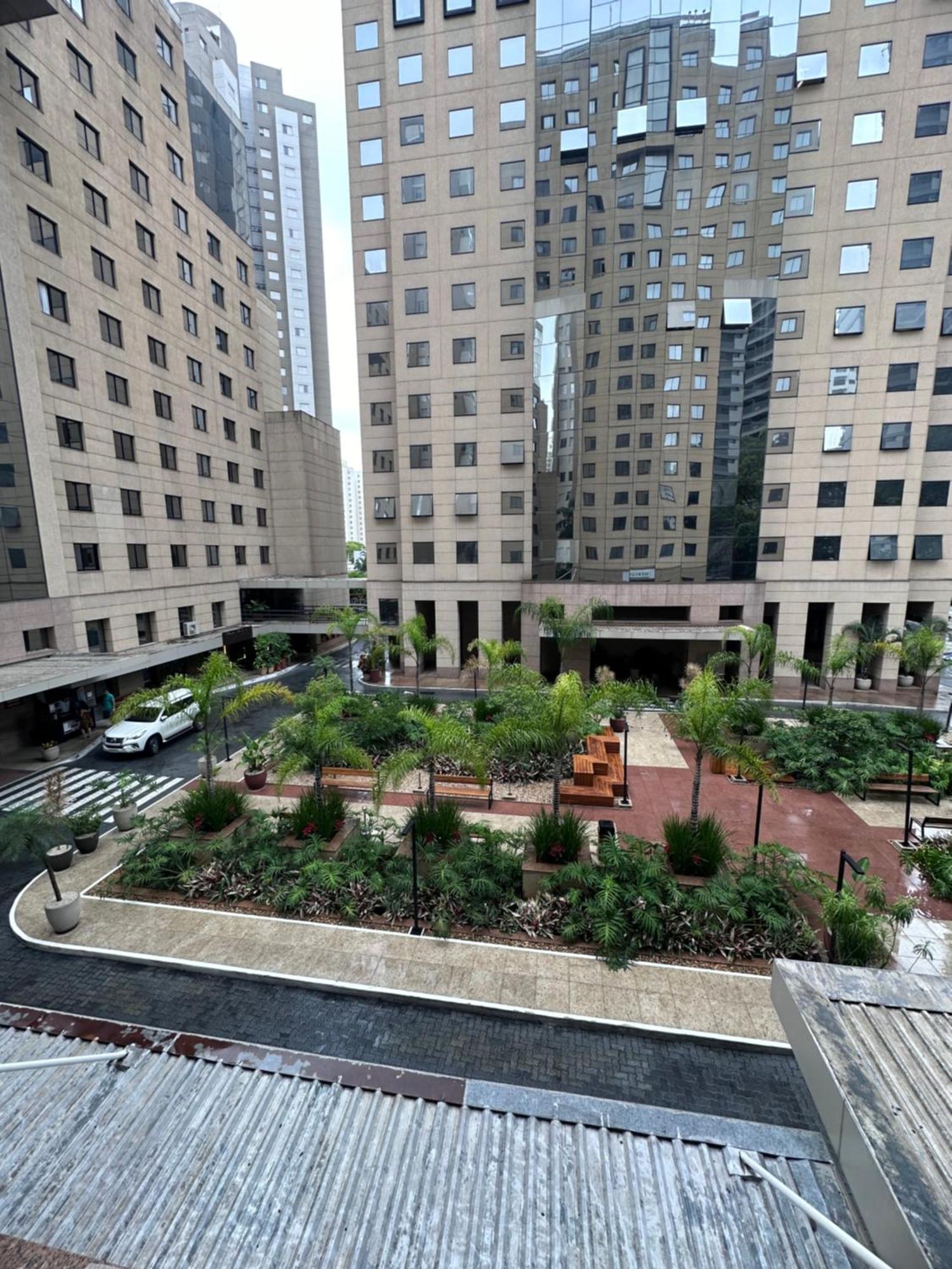Charmoso Apartamento Em Moema São Paulo